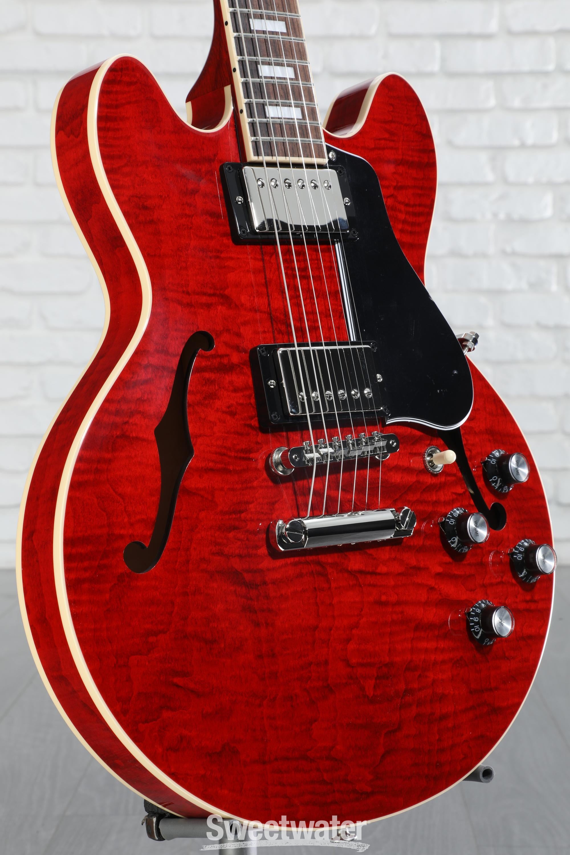 Gibson ES-339 Figured Electric Guitar - Sixties Cherry | Sweetwater