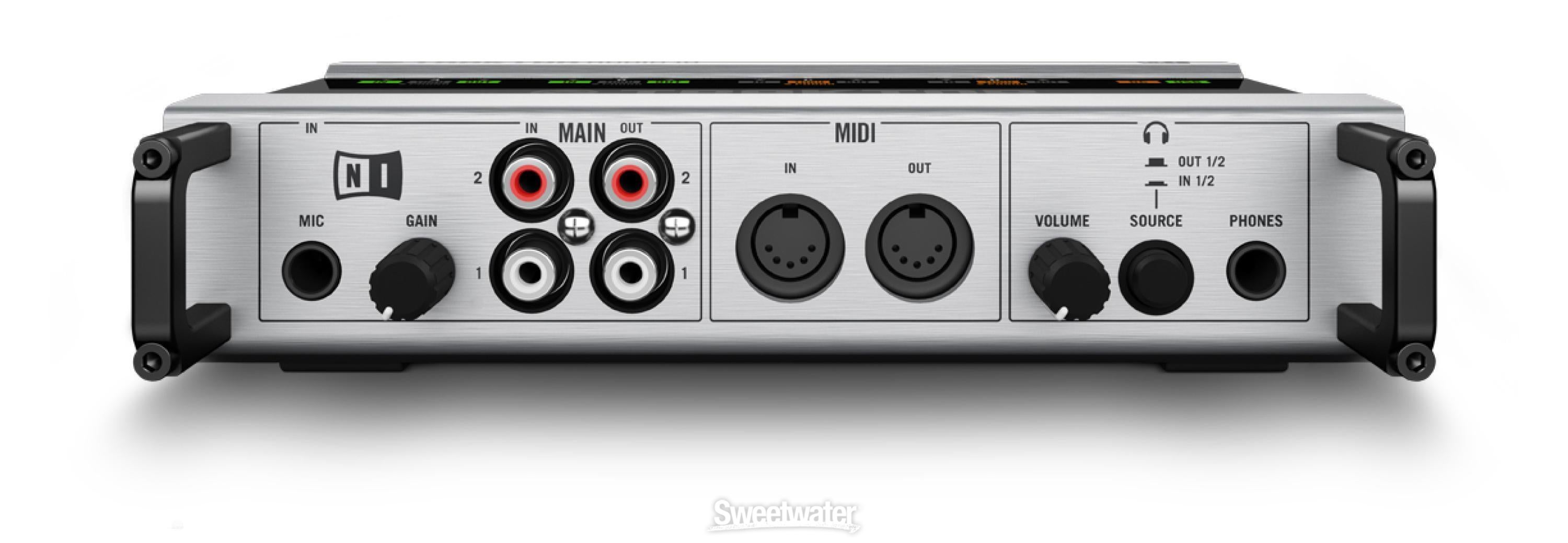 Native Instruments Traktor Scratch A10 | Sweetwater