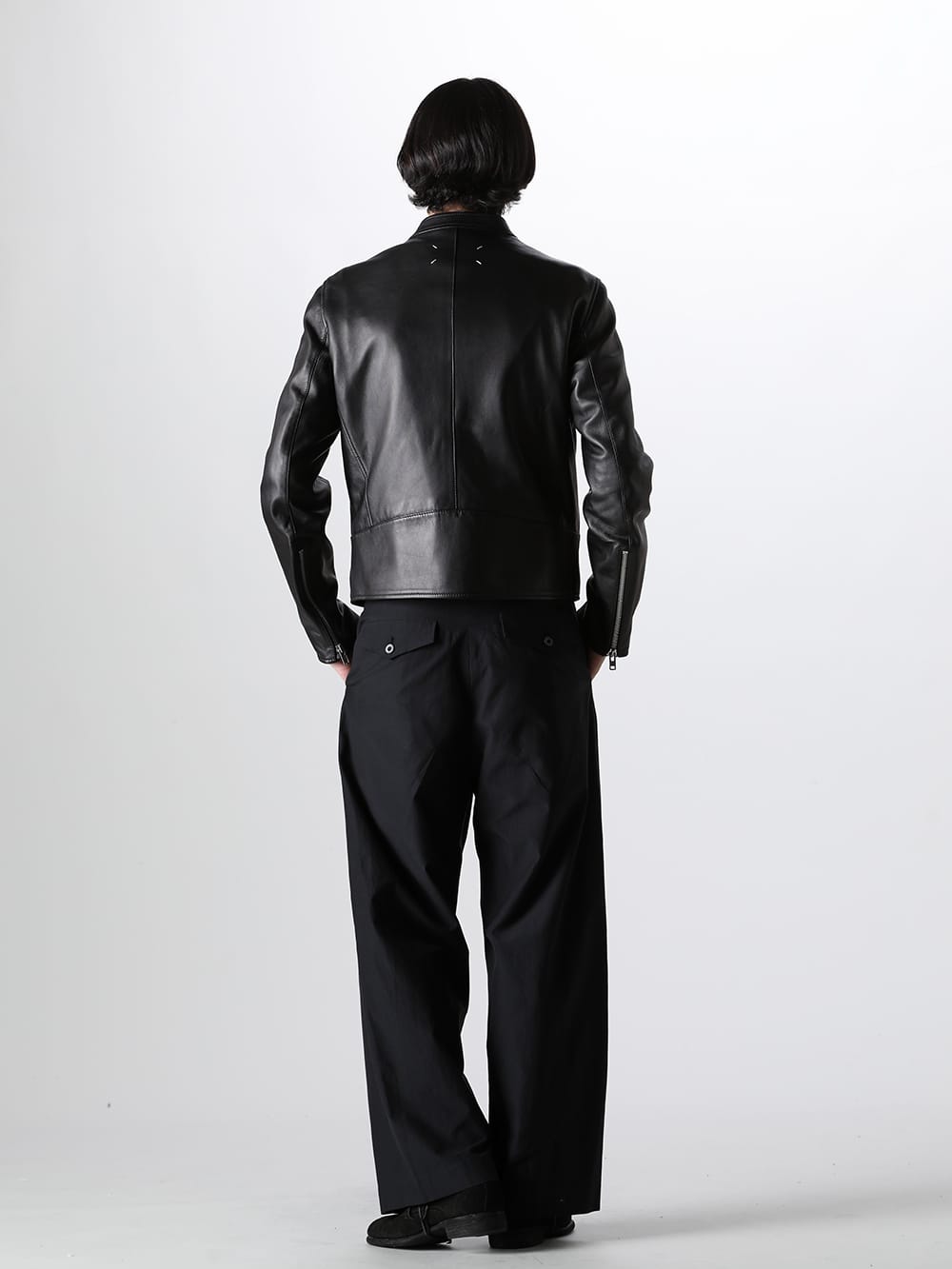 MAISON MARGIELA figure eight riders all black style -FASCINATE
