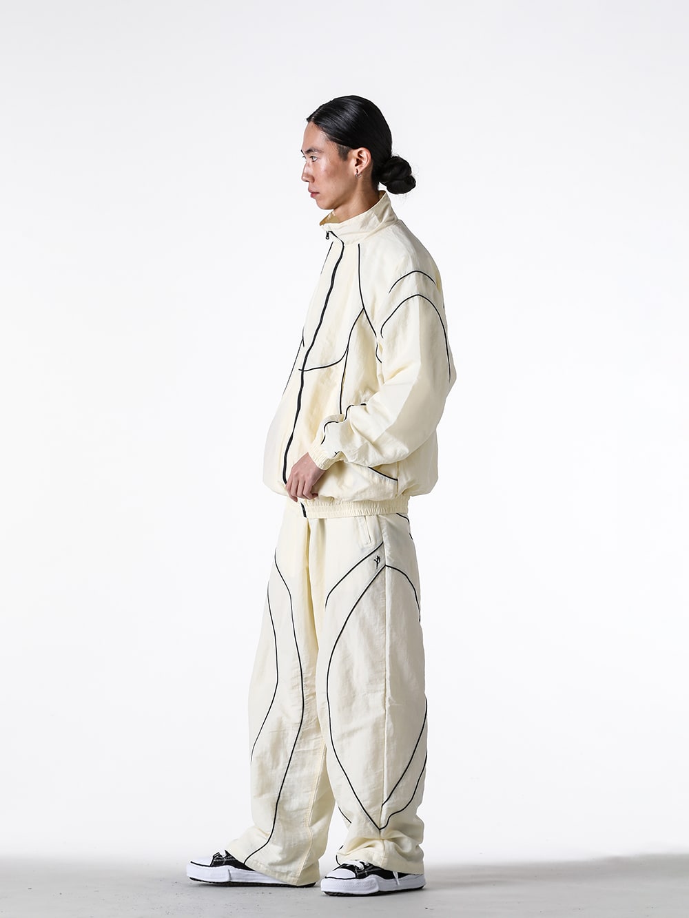 LIBERE 2024-25AW ウェーブデザイン セットアップスタイリング -FASCINATE