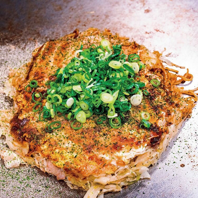 鉄板という宇宙で遭遇する。六者六様の広島お好み焼きを巡る旅〜後編