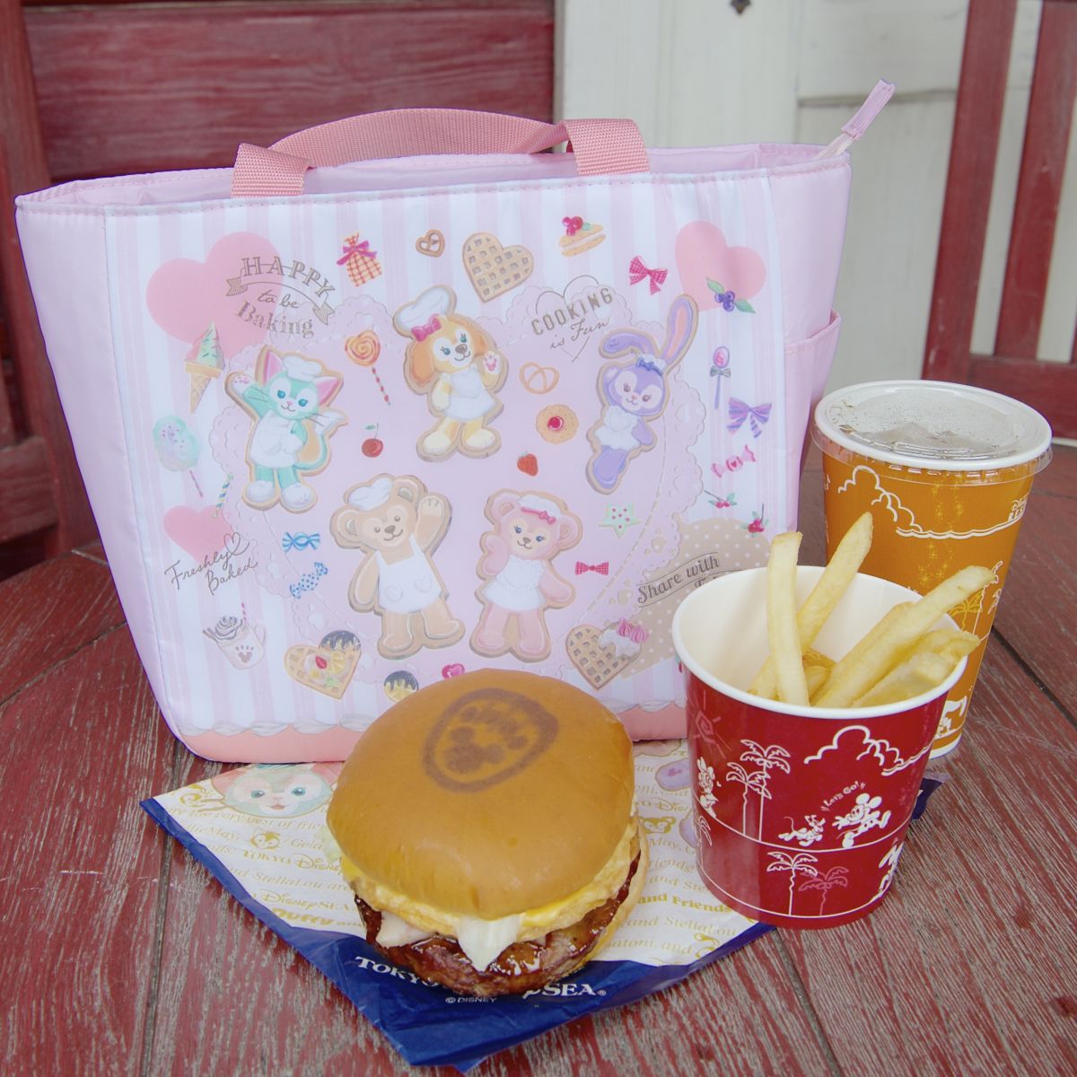 スクエア型のスーベニアランチケース付き！ケープコッド・クックオフ