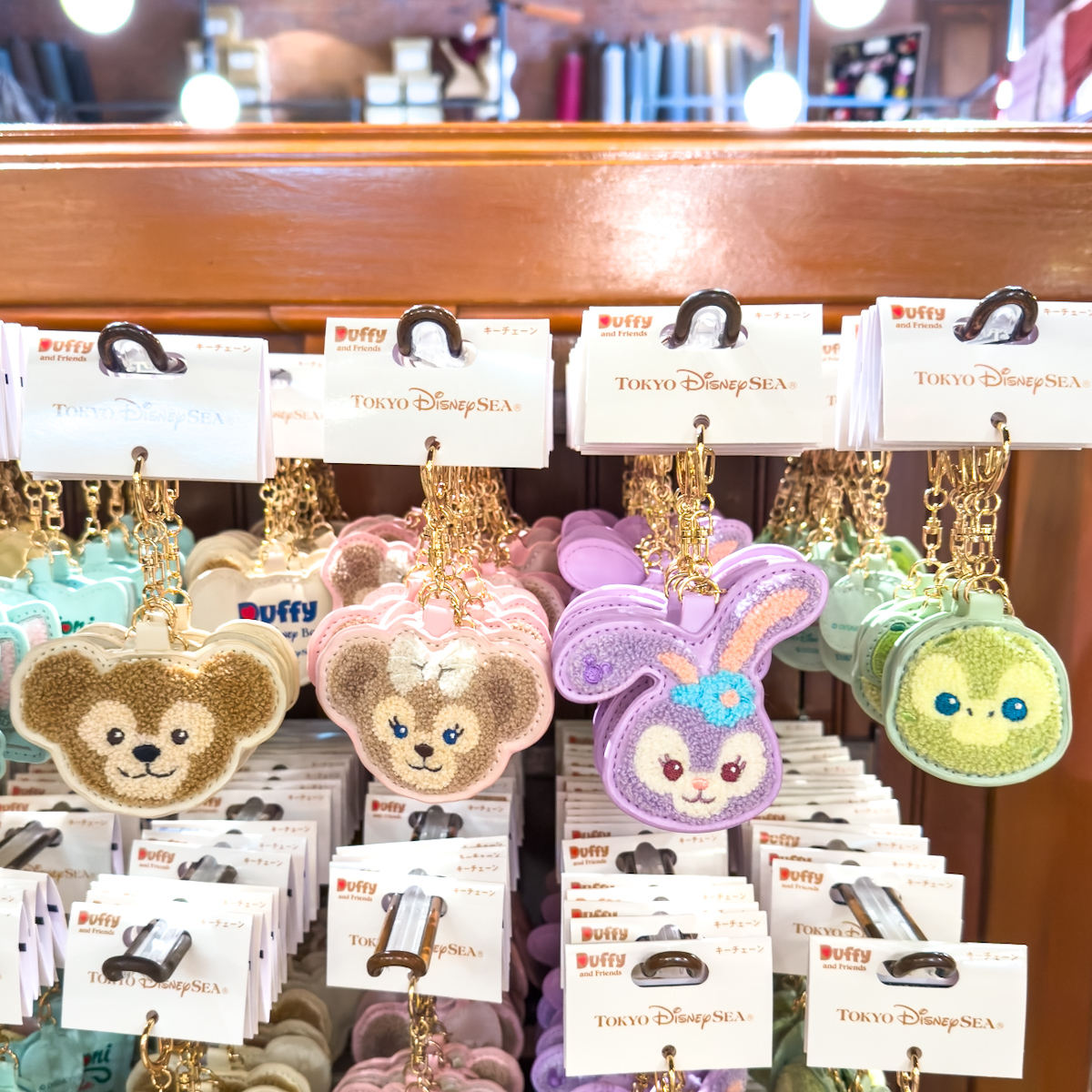 もこもこなお顔＆肉球デザイン！東京ディズニーシー「ダッフィー