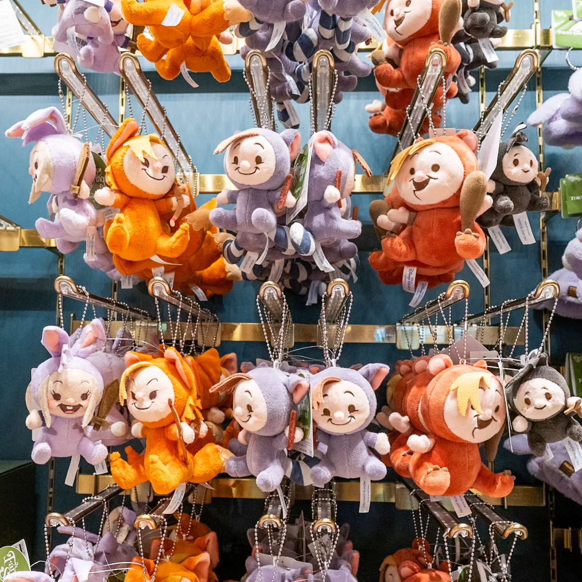 ロストキッズのパーカーやキャップキーチェーンなど！東京ディズニー