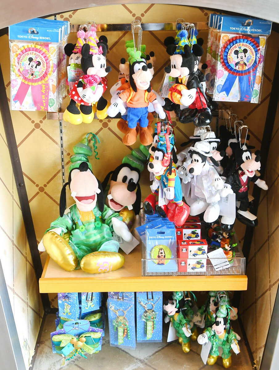 35周年デザインも豊富！東京ディズニーランド「グーフィー」グッズまとめ -