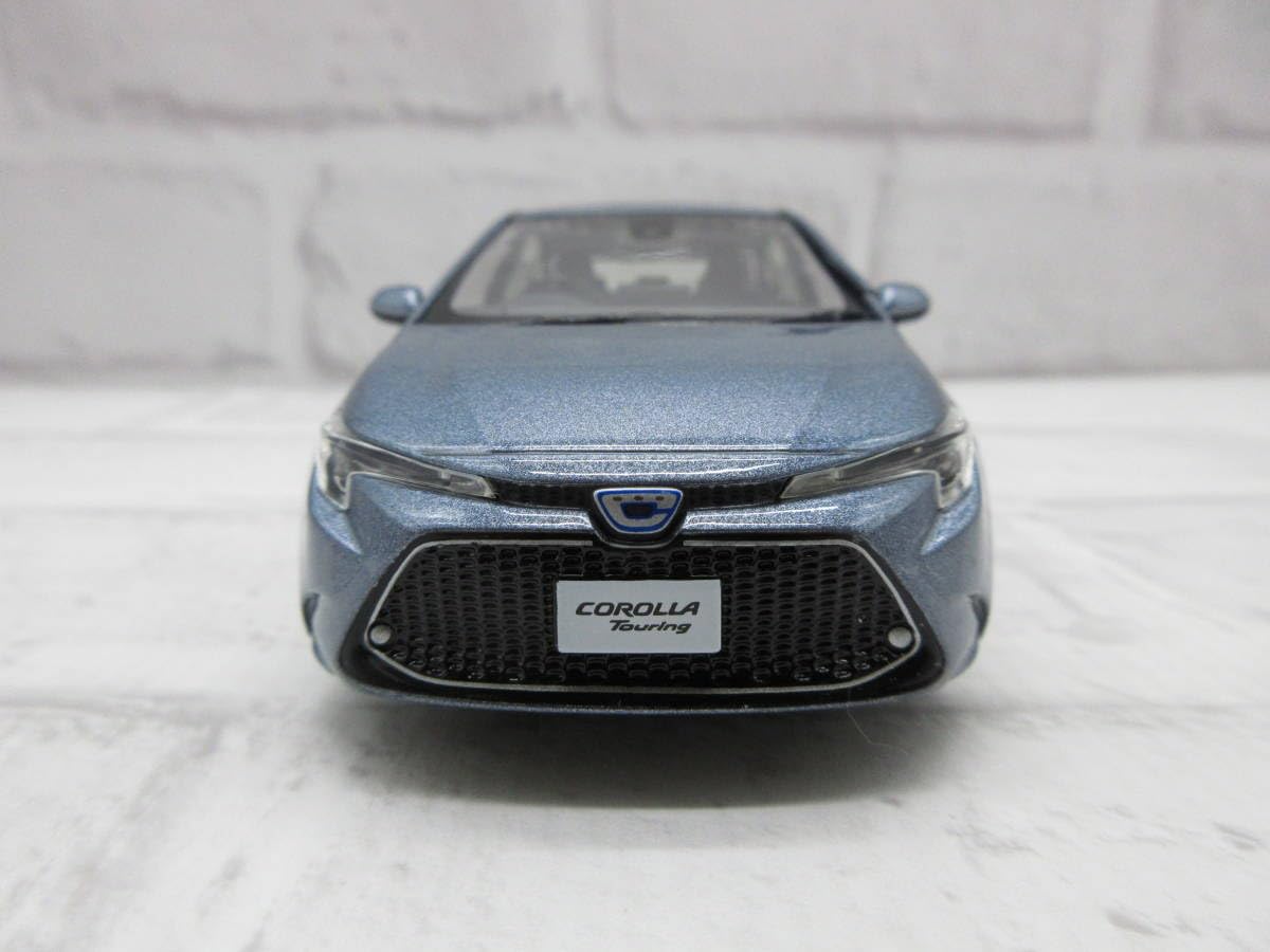 Amazon | 1/30 ミニカー カローラツーリング セレスタイト