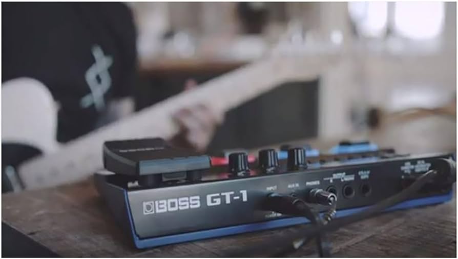 Amazon.com: BOSS GT-1 | Compact Guitar Effects Processor | Packed