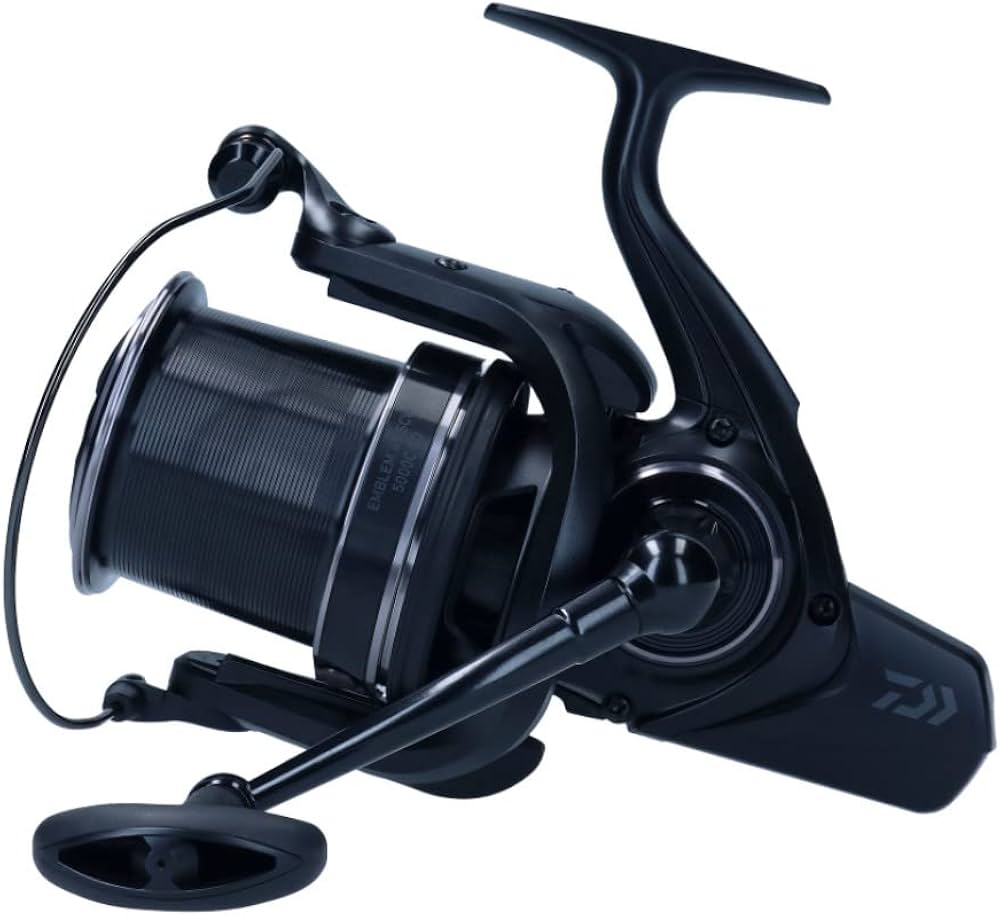 Amazon | ダイワ(DAIWA) 23 エンブレム 45 SCW QD カープ リール