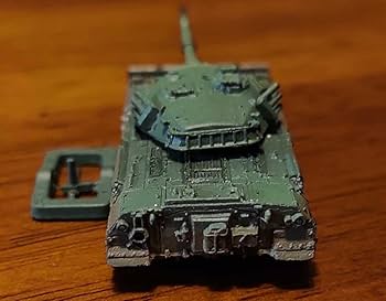 Amazon | ワールドタンクミュージアム 1/144 74式戦車 単色迷彩 大戦略