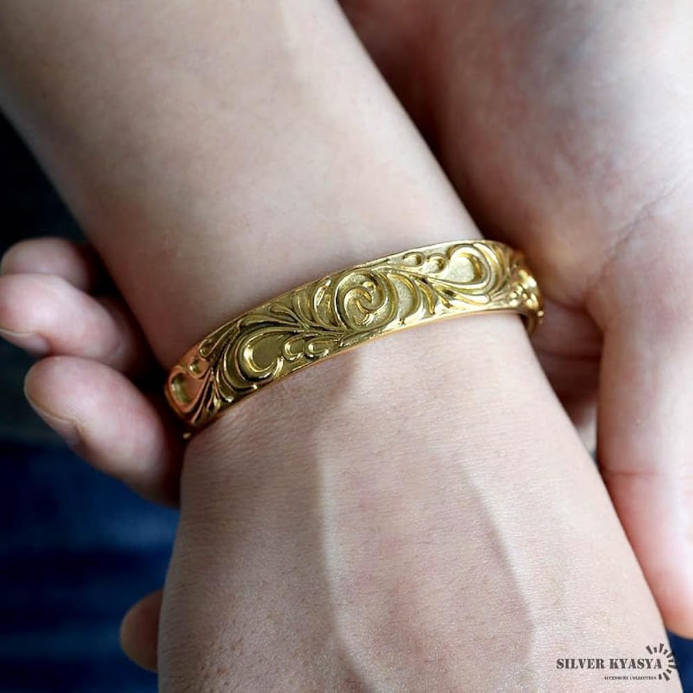 Amazon | [silver KYASYA]重厚感満点 唐草バングル ゴールドバングル