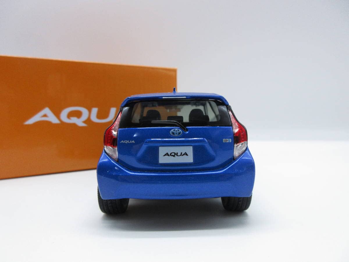 Amazon | 1/30 ミニカー アクア AQUA 中期 カラーサンプル 非売品