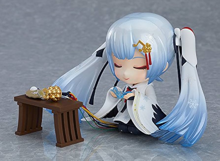 Amazon.co.jp: ねんどろいど 雪ミク タンチョウ巫女Ver. (SNOW MIKU