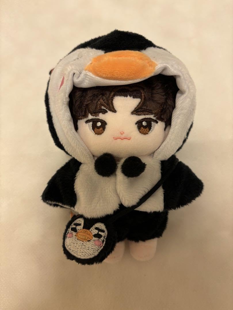 Amazon.co.jp: 2PM JUNHO ジュノ ぬいぐるみ : おもちゃ