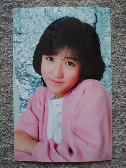 Amazon.co.jp: 岡田有希子 カラーブロマイド 縦13 8cm 横8