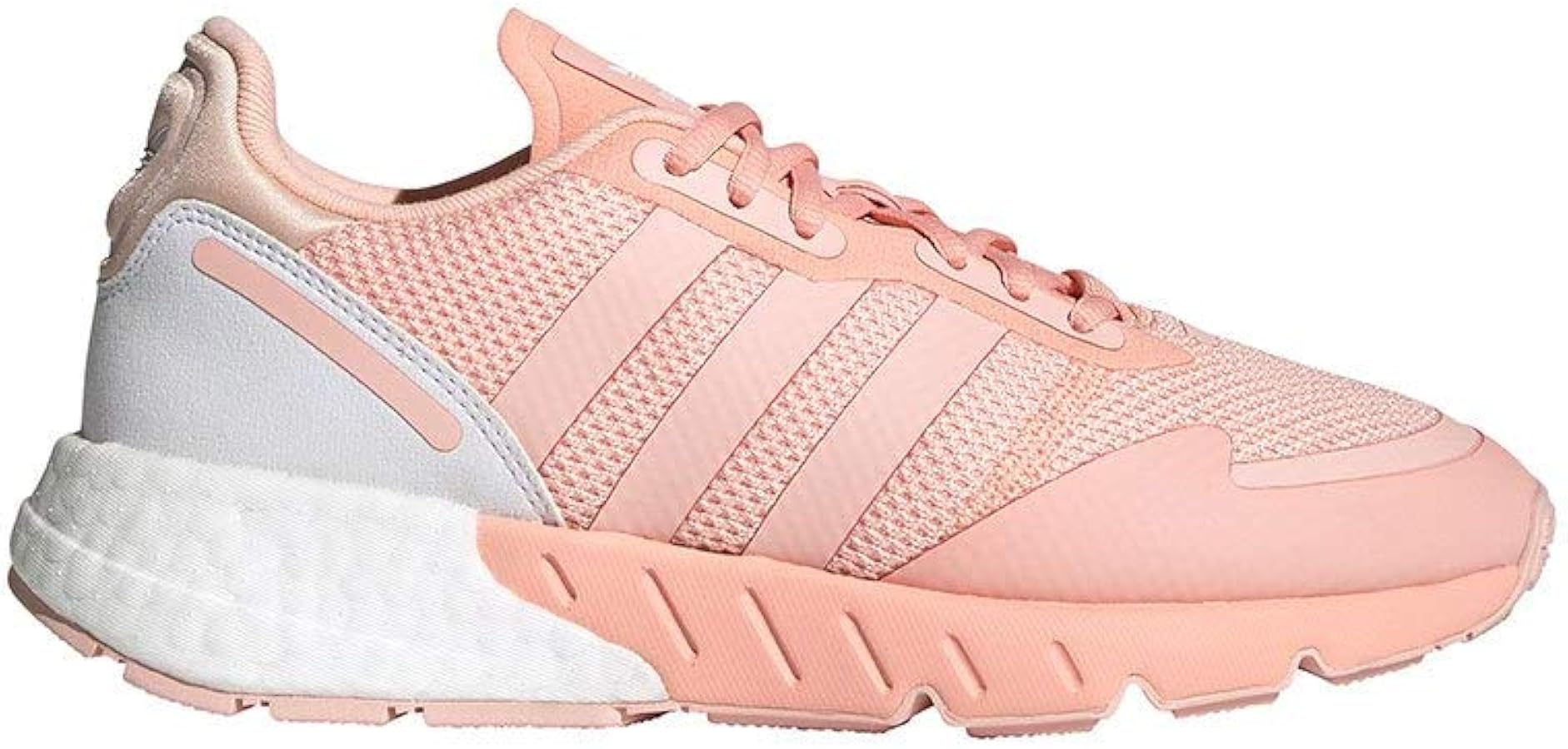 adidas BOOST ベージュ シューズ(女性用) adidas BOOST ベージュ