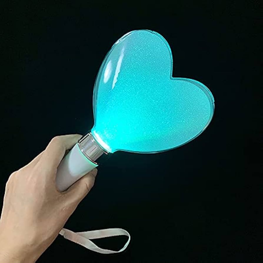 Amazon.co.jp: クタブンシ 15色カラーチェンジ 単4電池式 ペンライト