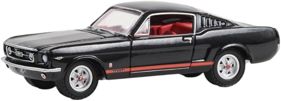 Amazon.com: Collectibles Greenlight 13340-A The Drive Home to The