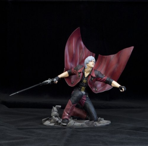 Amazon.com: Devil May Cry 4 Dante Artfx Statue : Toys & Games