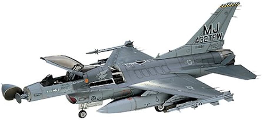 ハセガワ F-16A FIGHTING FALCON 1/32 ハセガワ F-16A FIGHTING FALCON