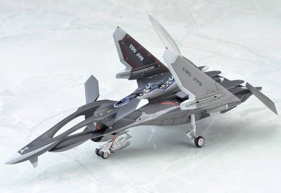 Amazon.com: Yukikaze: Almecha FFR-41MR Mave Yukikaze by Alter
