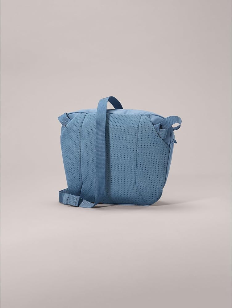 Arc'teryx Mantis 2 Waistpack | Versatile 25L Waistpack, Stone Wash