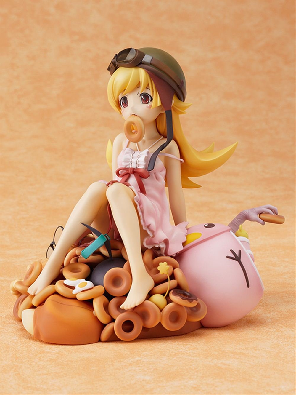Amazon.co.jp: 化物語 忍野忍 (1/8スケール PVC塗装済み完成品) : ホビー