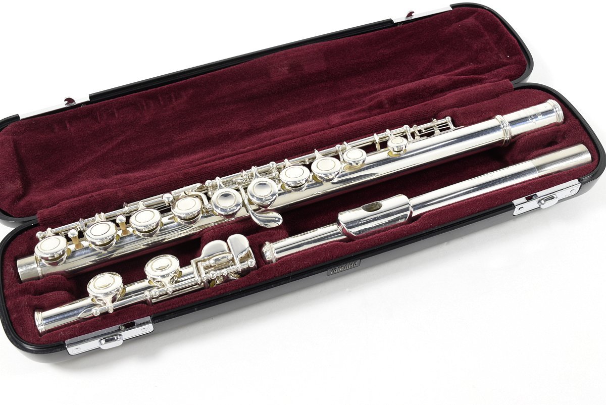 YAMAHAヤマハフルート 211S ハードケース付き YAMAHA フルート 211SII