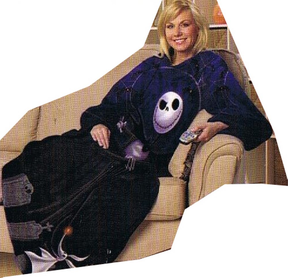 Amazon.com: Disney The Nightmare Before Christmas Comfy Blanket