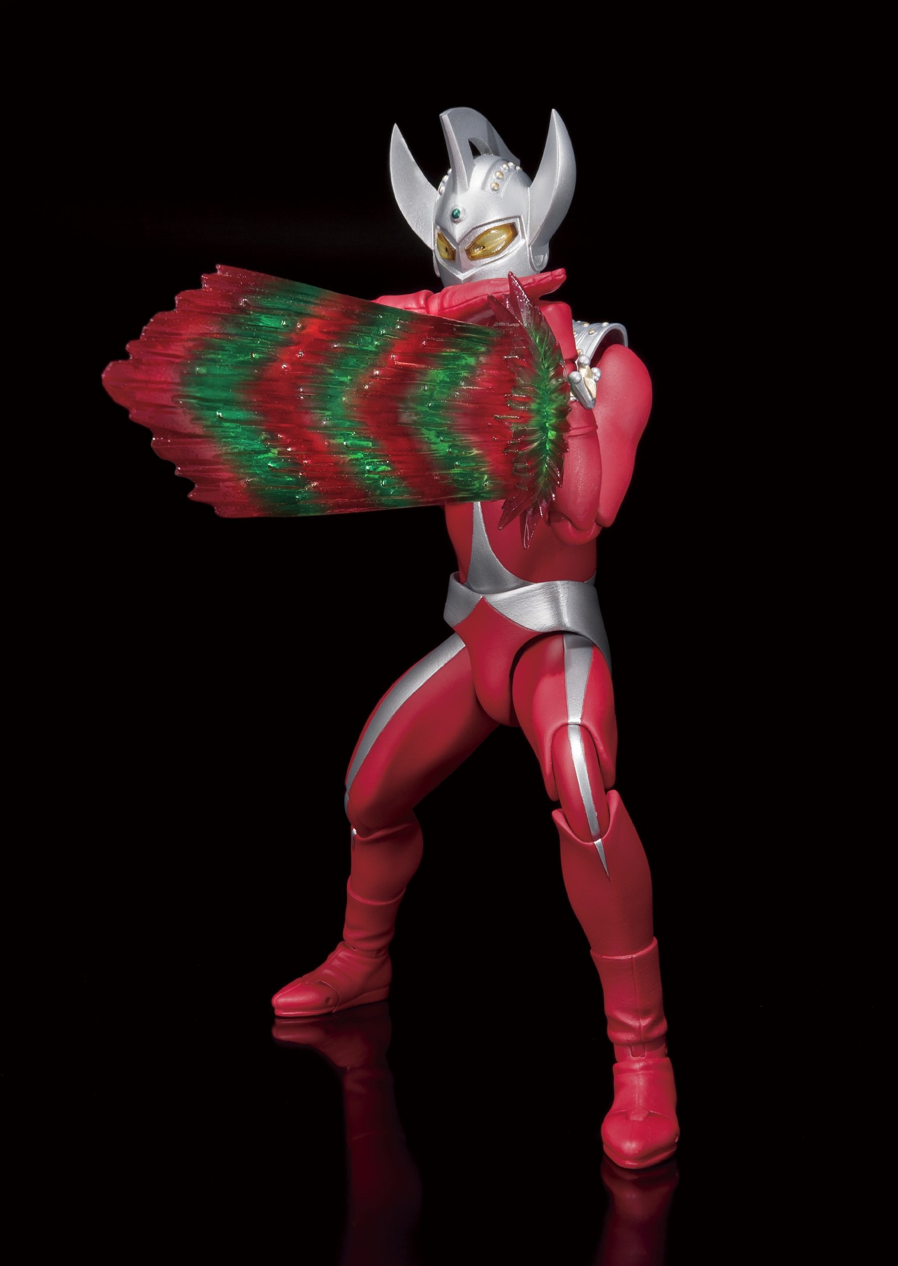 Amazon.co.jp: ULTRA-ACT ウルトラマンタロウ : おもちゃ