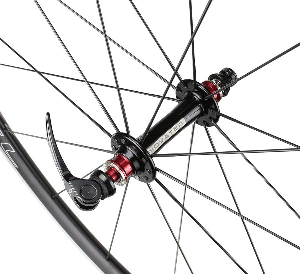 美品! ヒルクライムに! ノバテック JETFLY SL 700C 軽量ホイール 美品