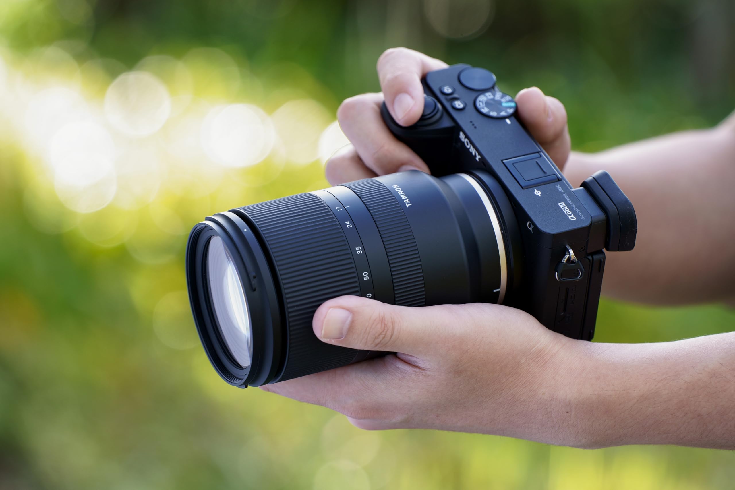 Amazon.com : Tamron 17-70mm f/2.8 Di III-A VC RXD Lens for Sony E