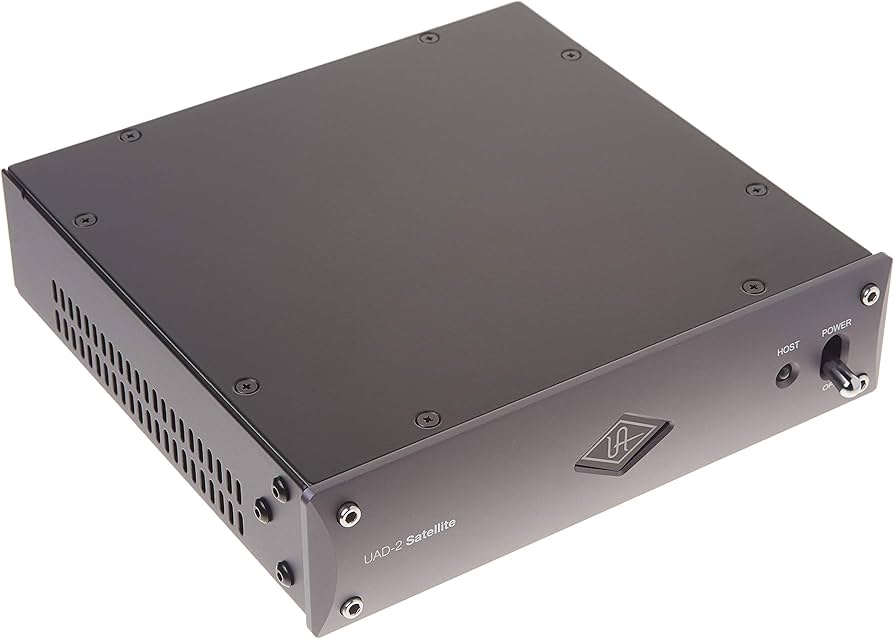 Amazon.co.jp: UAD-2 Satellite Thunderbolt OCTO Core : 楽器・音響機器