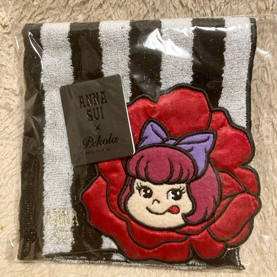 Amazon.co.jp: アナスイ ペコラ タオルハンカチ 薔薇 コラボ 限定品
