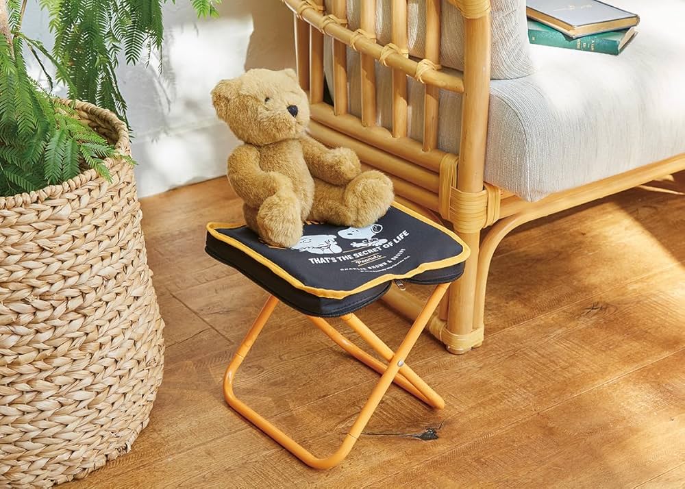 Amazon.co.jp: SNOOPY 軽くて丈夫! 折りたたみチェア BOOK (宝島社