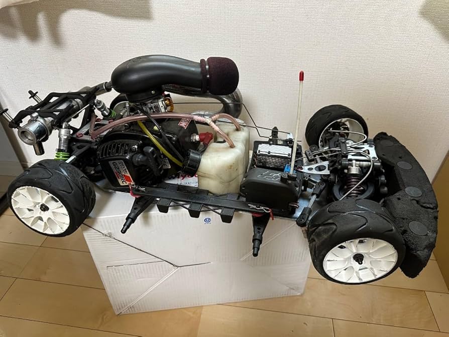 hpiエンジンラジコン ジャンク部品取り HPIサベージ ジャンク エンジン