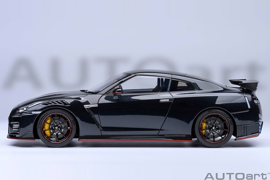 Amazon | オートアート (AUTOart) 1/18 日産 GT-R (R35) ニスモ