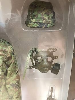 Amazon.co.jp: 日本限定版 陸上自衛隊 32普通科連隊3等陸曹 小川 : 本