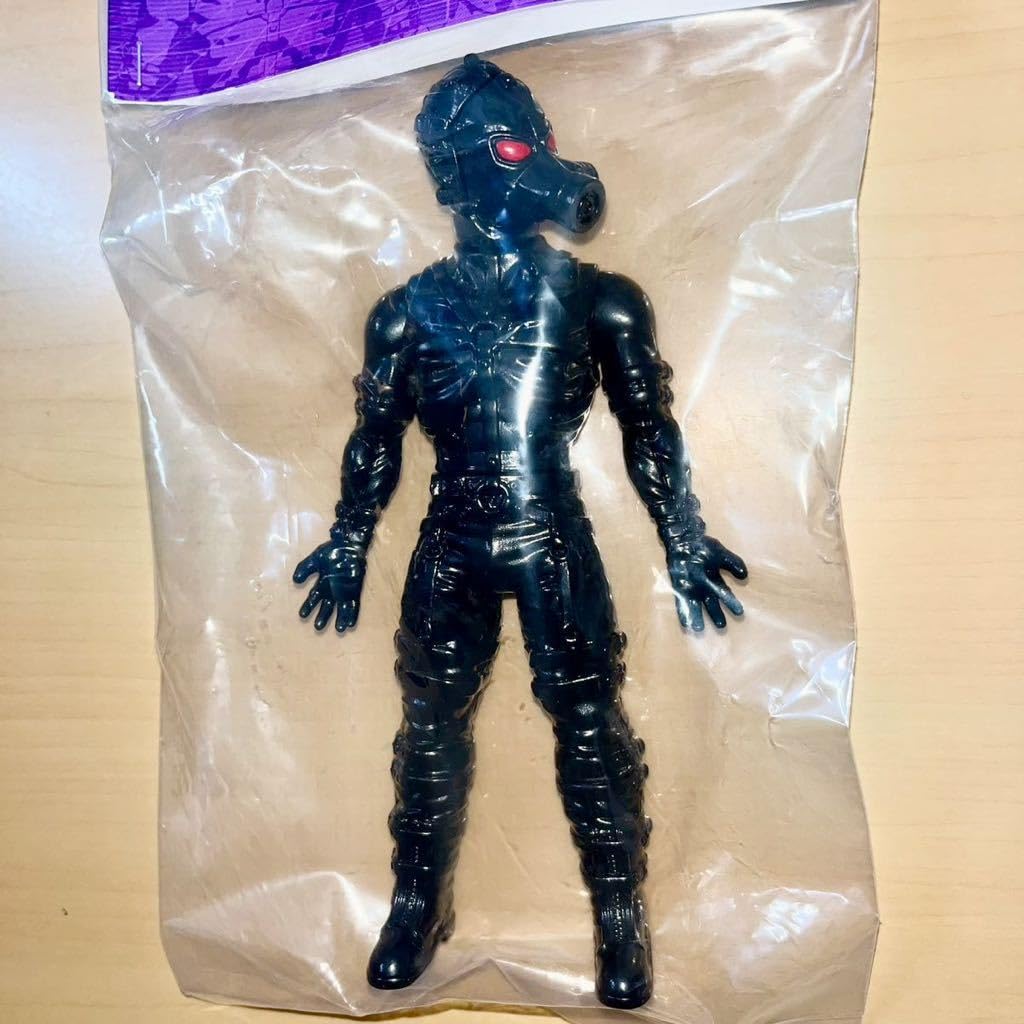 130号 メタルギアソリッド サイコマンティス 黒 ブラック ソフビ 新品