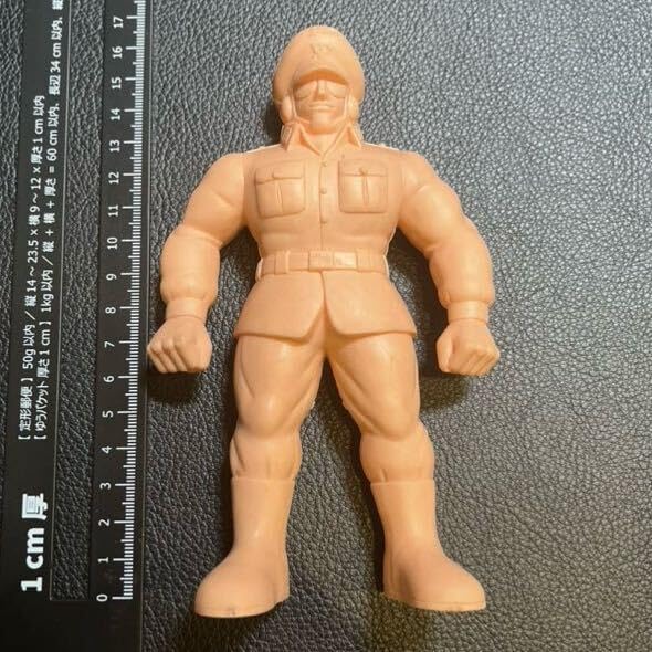 Z9)グレートカブキ 入場 プロレス 消しゴム キン消し レスラー/赤