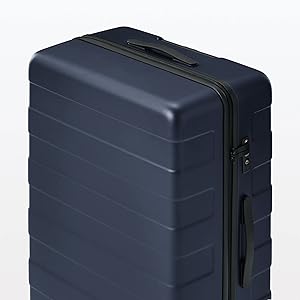 Amazon | 無印良品 キャリーケース(105L) バーを自由に調節できる