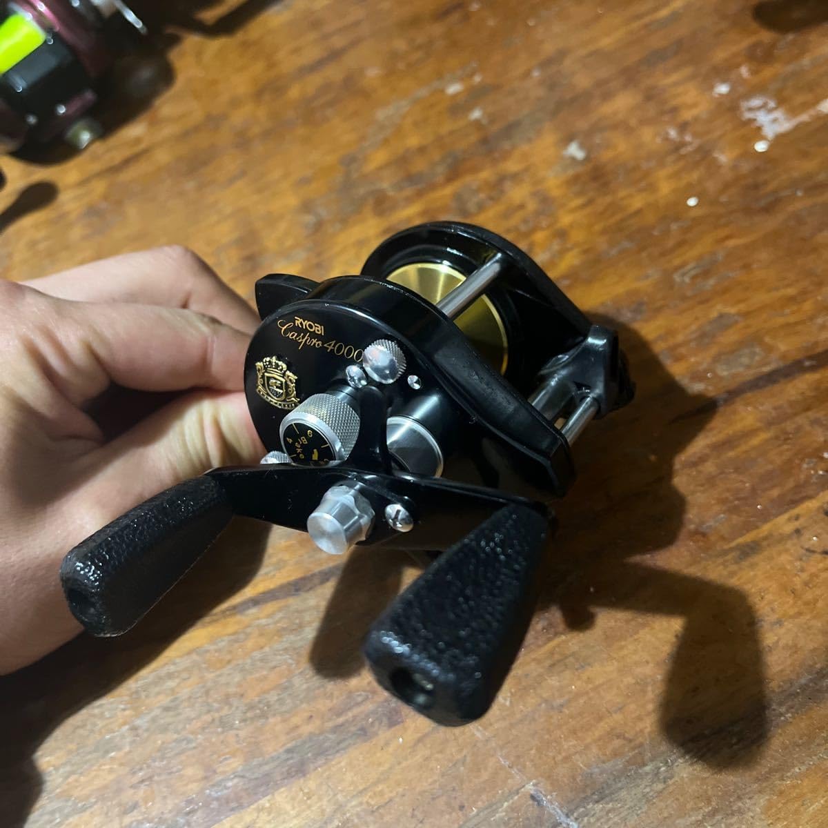 リョービ キャスプロ 400V 右巻き ベイトリール オールド