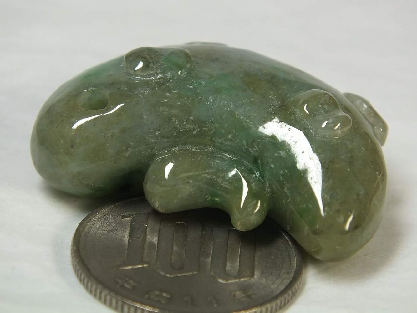 Amazon | ◎「国石」糸魚川翡翠 子持勾玉36mm（v66）* | ルース