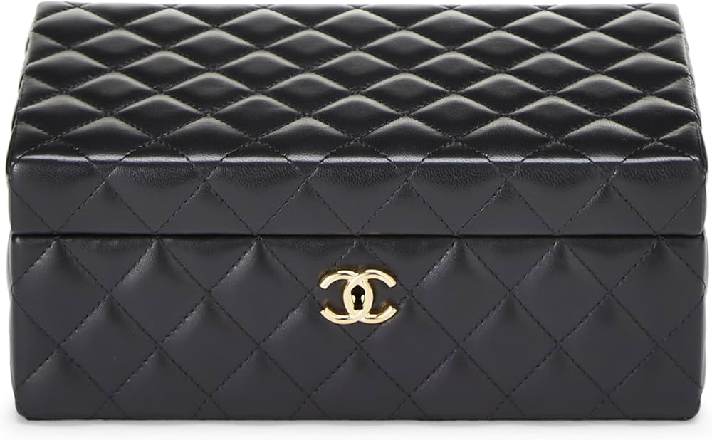 Amazon.com: Chanel, Pre-Loved Quilted Lambskin Jewelry Chest Small