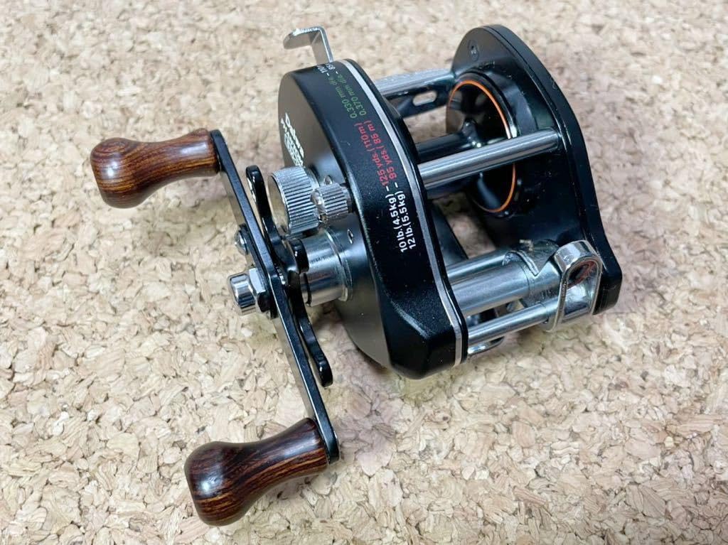 Daiwa PHANTOM SM10 ベイトリールDaiwa ベイトリール ファントムSM10