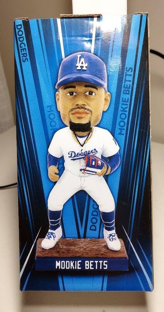 DB様【球場配布】Mookie Betts ボブルヘッド ムーキー・ベッツ 希少 DB