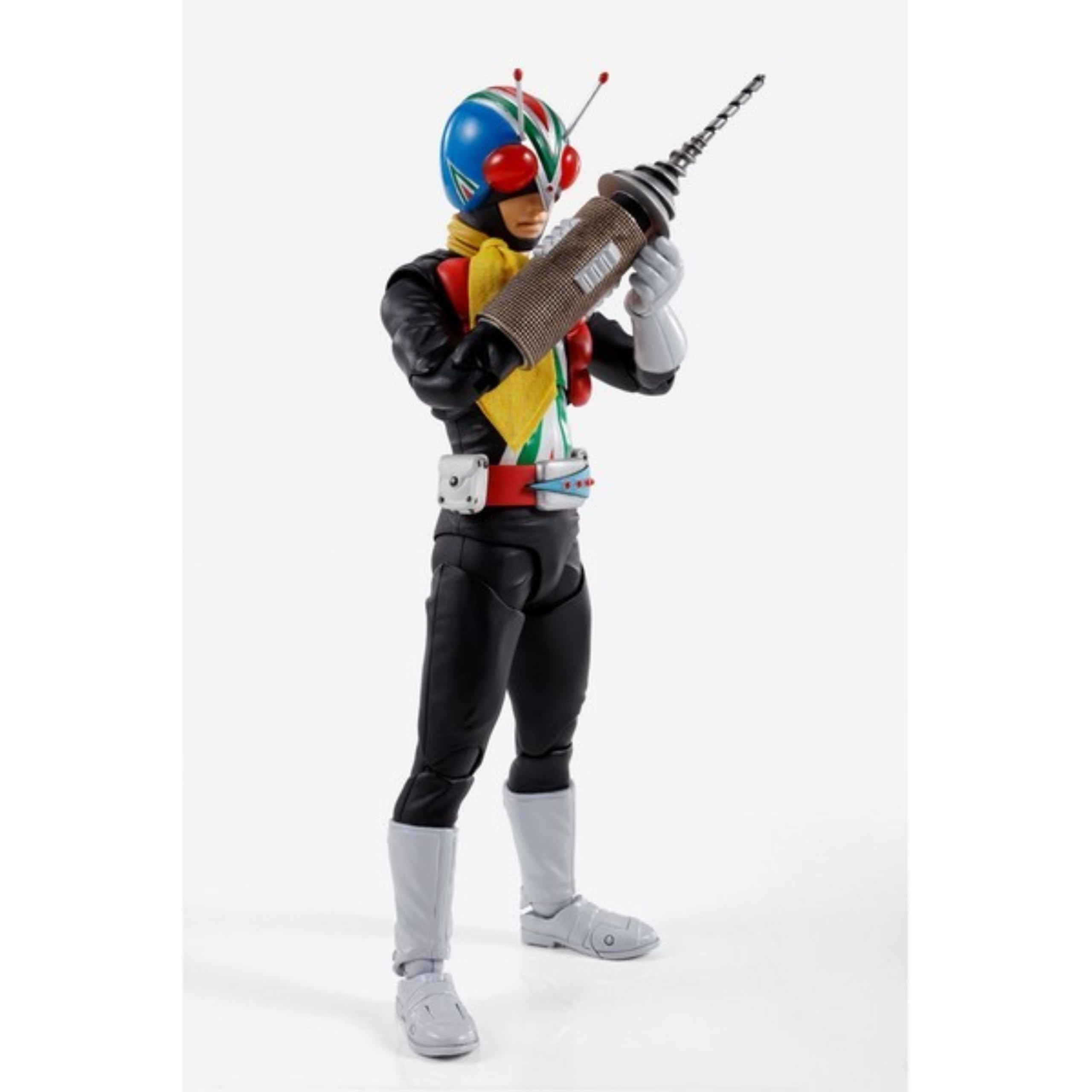 Amazon.co.jp: S.H.Figuarts(真骨彫製法) 仮面ライダーV3 ライダーマン