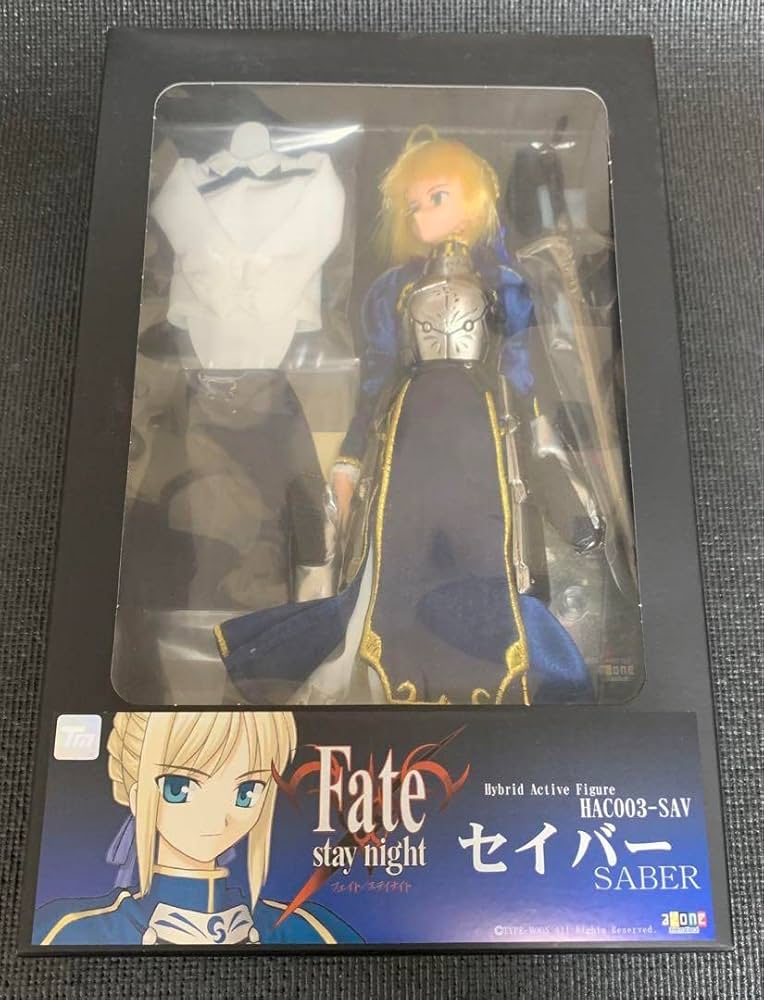 Amazon | アゾン セイバー ドール 品 Fate stay night | 人形・ドール