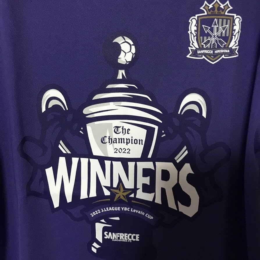 サンフレッチェ広島 2013年優勝記念Tシャツ サンフレッチェ広島 22