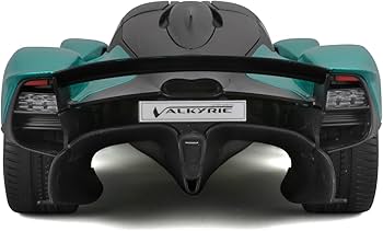 Amazon.com: Maisto 1:18 Scale Special Edition 2022 Aston Martin