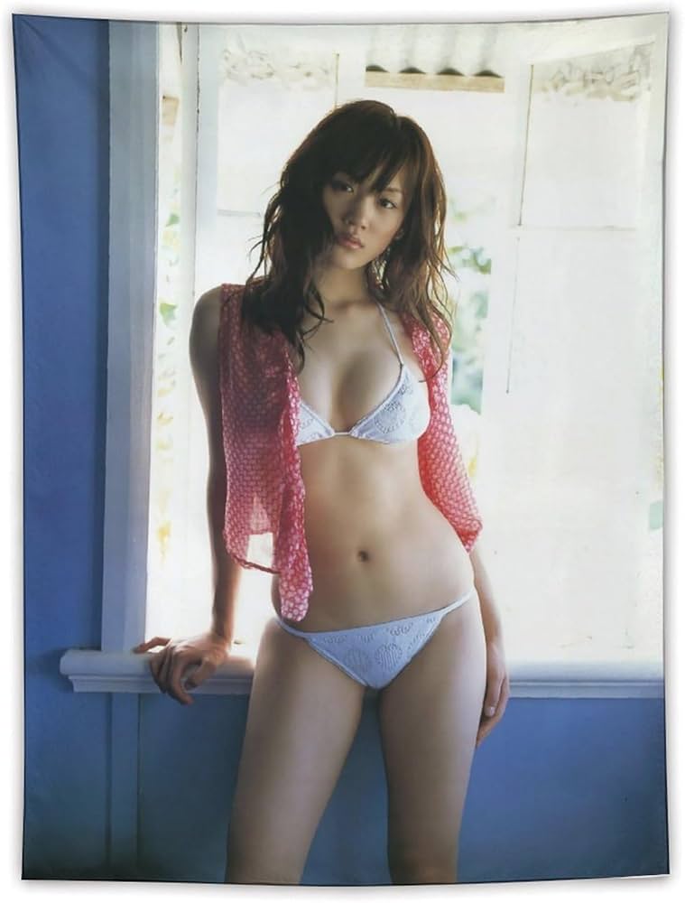 Amazon.co.jp: 綾瀬はるか クール写真ポスター 水着タペストリー